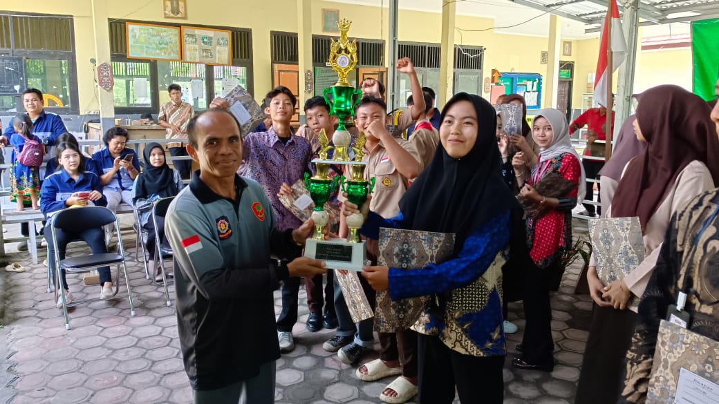 Perayaan puncak HUT SMAN 1 Kotawaringin Lama Tahun 2025